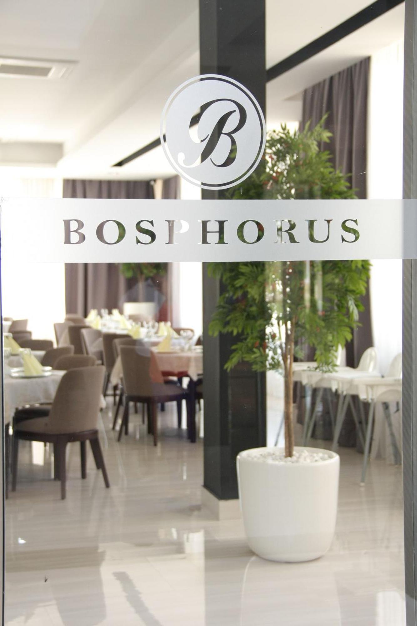 Bosphorus Hotel 알렉시나츠 외부 사진