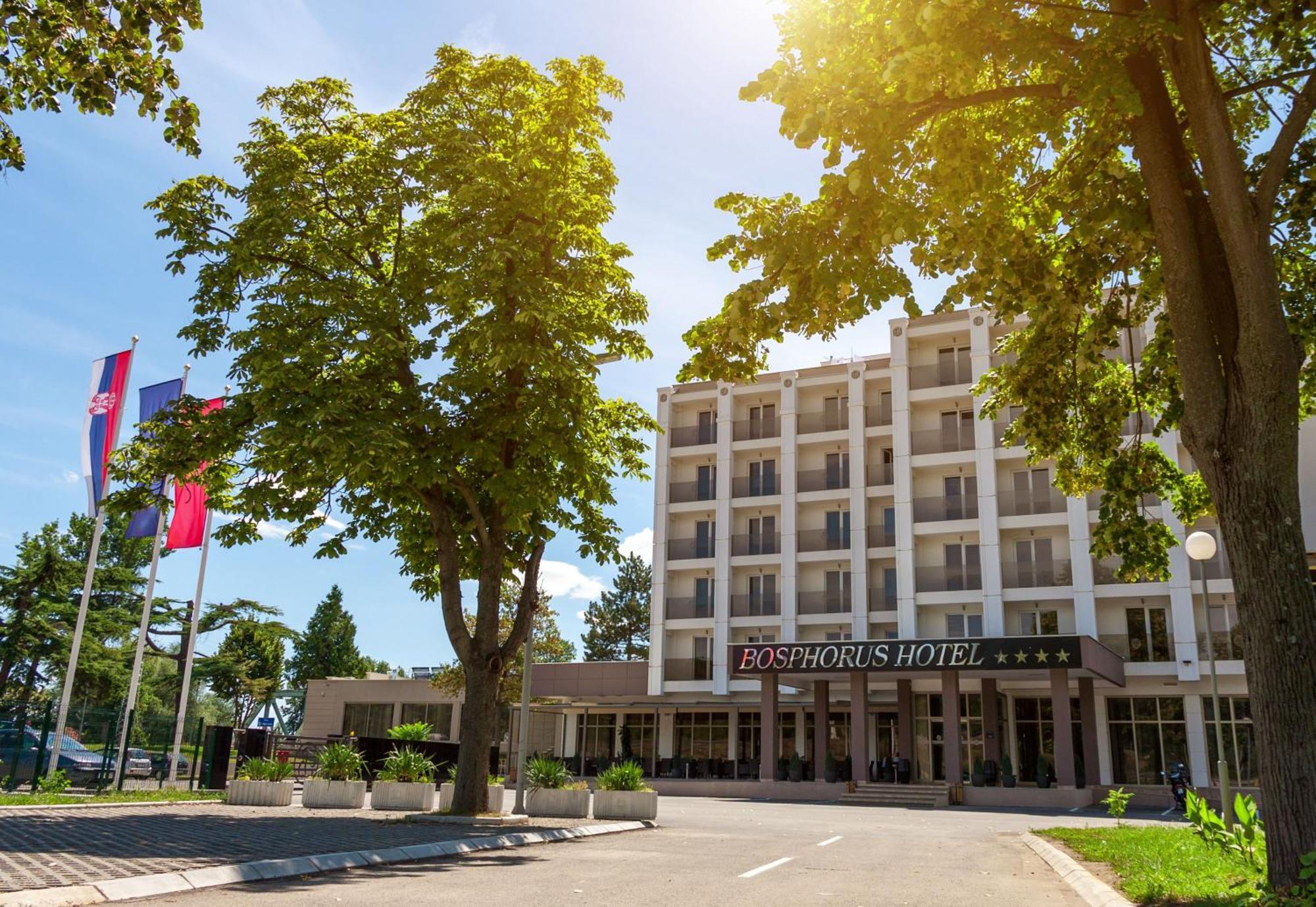 Bosphorus Hotel 알렉시나츠 외부 사진